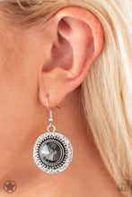 Load image into Gallery viewer, Global Glamour - Silver