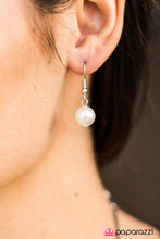 Load image into Gallery viewer, Pearl Armada - White
