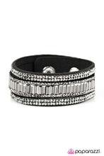 Load image into Gallery viewer, First Class Shimmer - Black
