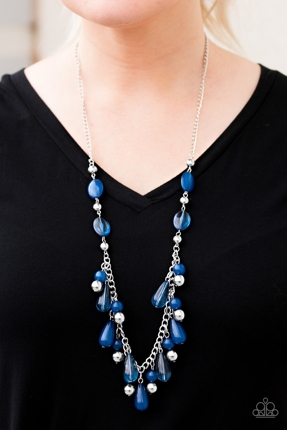 HUEs She? - Blue