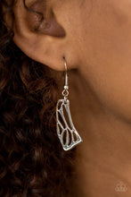 Load image into Gallery viewer, Fashionably Fractured - Silver
