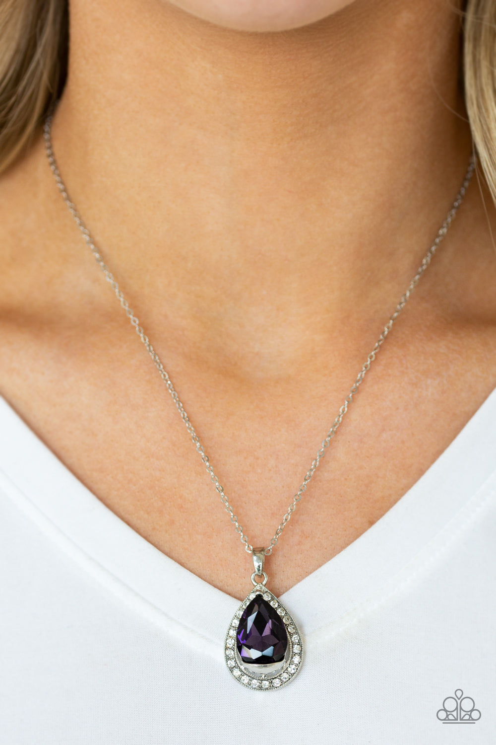 Because Im Queen - Purple