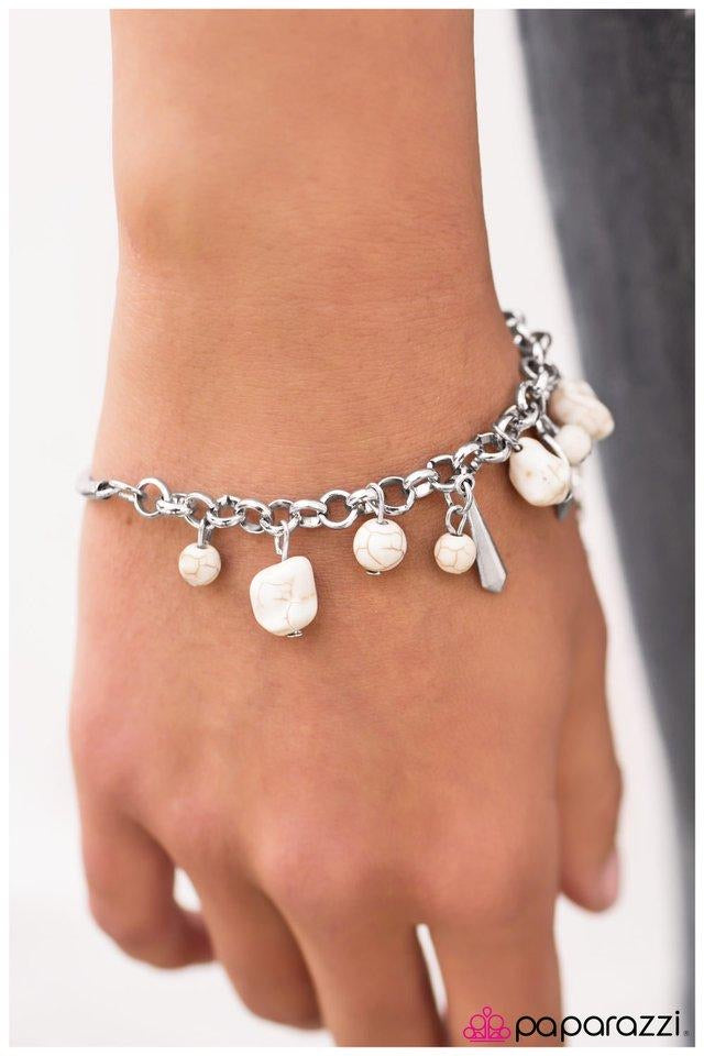 The Explorer - White